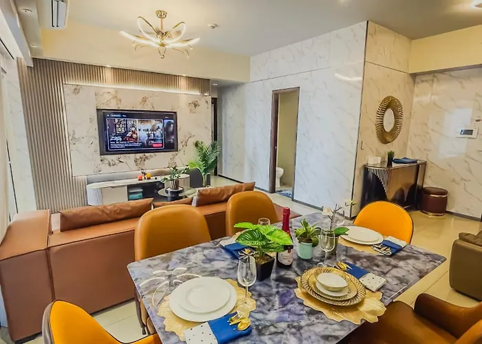 Spacious & Luxury 4br Across Okada And Solaire Apartamento